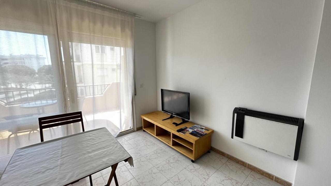 Apartamento De Playa En Santa Margarita. Росес Екстериор снимка